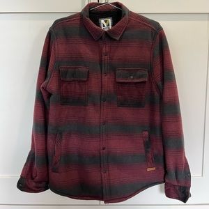 VOYAGER Flannel Button Up Sherpa Lined Size Medium   4 pockets (2chest 2side)